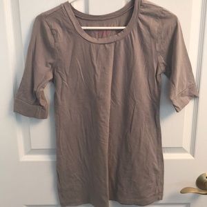 Grey basic tee